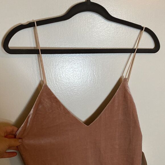 NWT- TOBI- BLUSH PINK- soft velvet spaghetti strap dress - Size Small - Picture 6 of 13